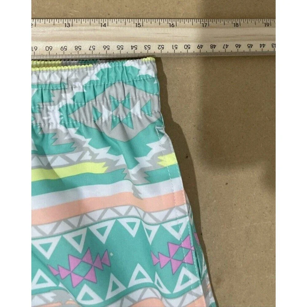 Chubbies Shorts Swim Trunks Aztec Pink Green Magenta Print Beach Mens Sz Large